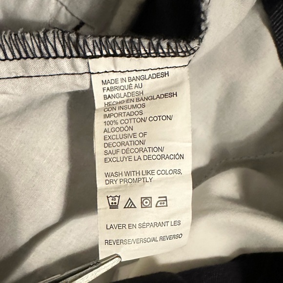 IZOD Men's American Chino Slim Fit Pants, 34Wx32L SLIM (Black) (NWT) - Picture 9 of 10